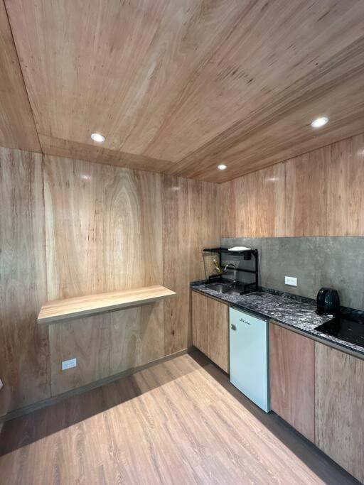 Tiny House En Pleno Bosque A Metros De La Laguna Holiday home